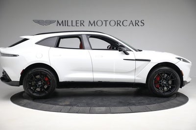 2021 Aston Martin DBX Base
