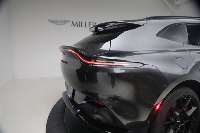 2022 Aston Martin DBX Base