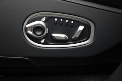 2023 Aston Martin DBX 707