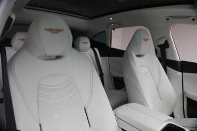 2024 Aston Martin DBX 707