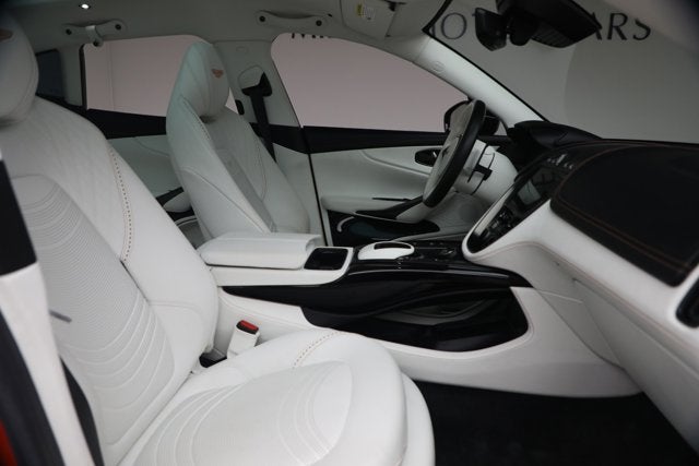 2024 Aston Martin DBX 707