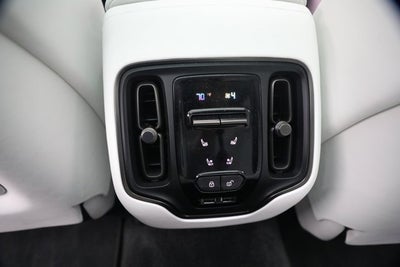 2024 Aston Martin DBX 707