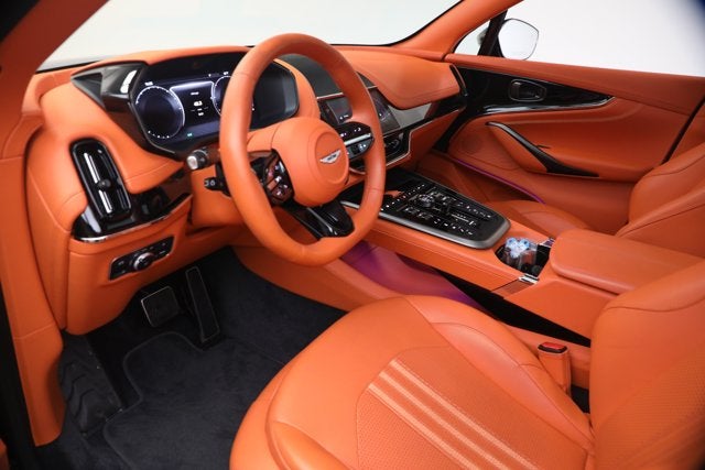2025 Aston Martin DBX 707