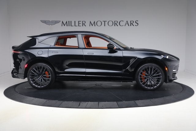 2025 Aston Martin DBX 707