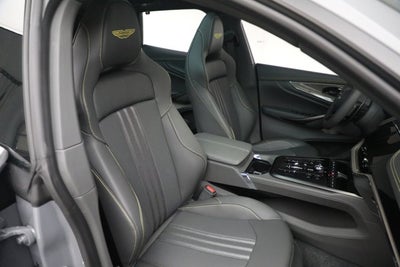 2025 Aston Martin DBX 707