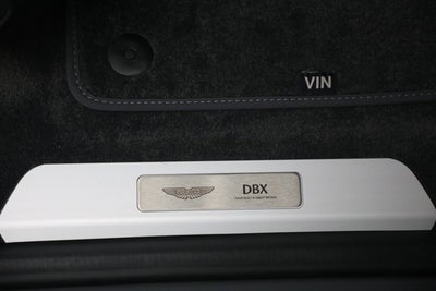 2025 Aston Martin DBX 707