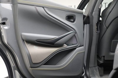 2025 Aston Martin DBX 707