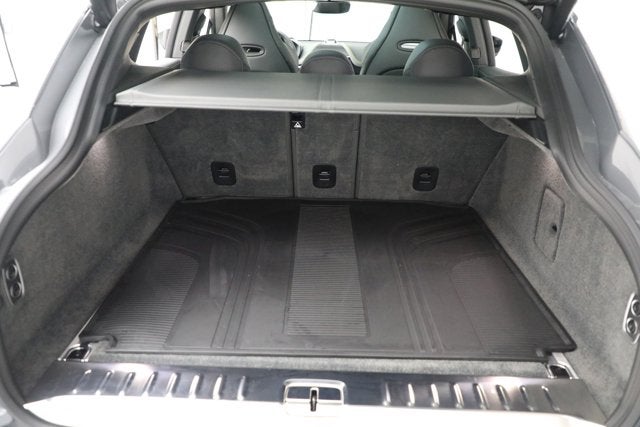 2025 Aston Martin DBX 707