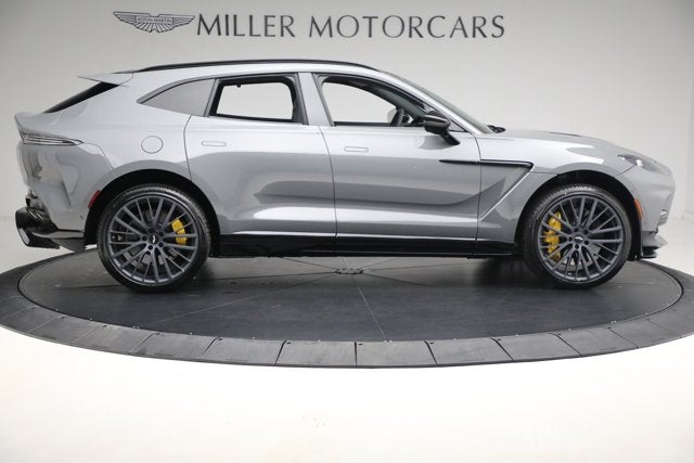 2025 Aston Martin DBX 707