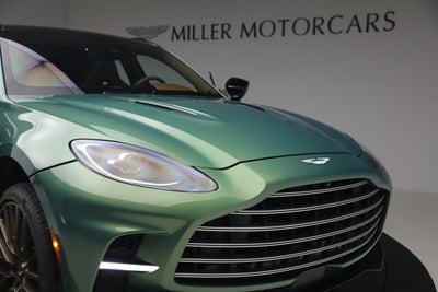 2025 Aston Martin DBX 707