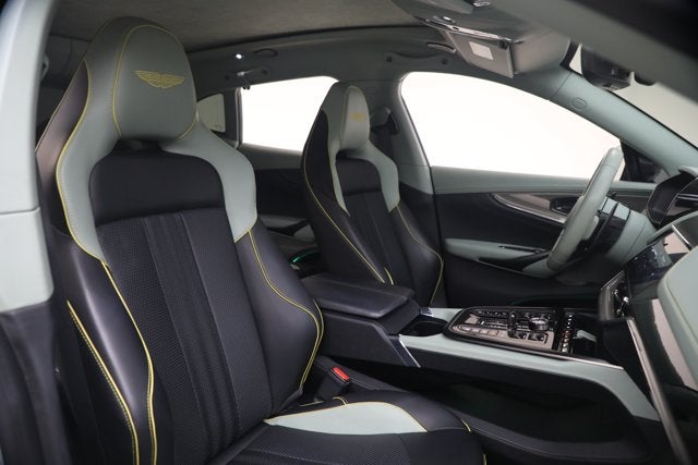 2025 Aston Martin DBX 707