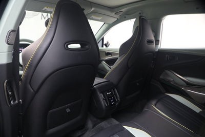 2025 Aston Martin DBX 707