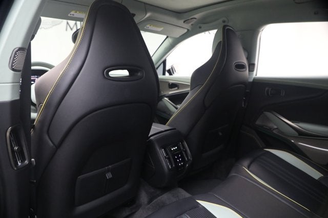 2025 Aston Martin DBX 707