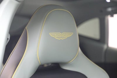 2025 Aston Martin DBX 707