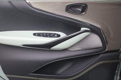 2025 Aston Martin DBX 707