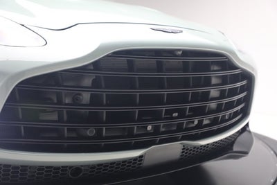 2025 Aston Martin DBX 707