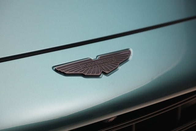 2025 Aston Martin DBX 707