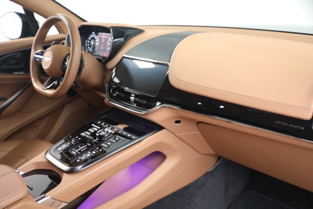 2025 Aston Martin DBX 707