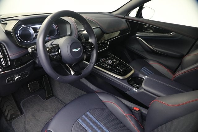 2025 Aston Martin DBX 707