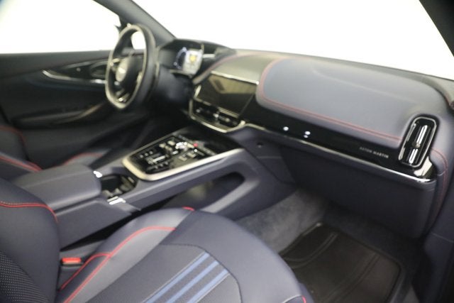 2025 Aston Martin DBX 707