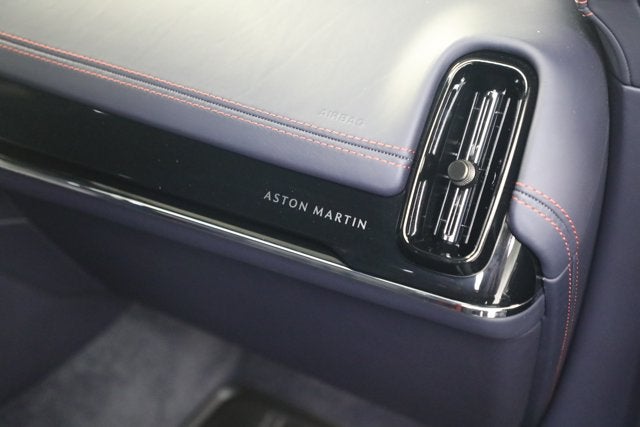 2025 Aston Martin DBX 707