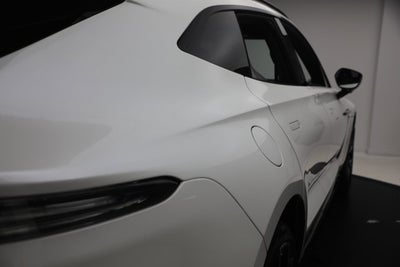 2025 Aston Martin DBX 707