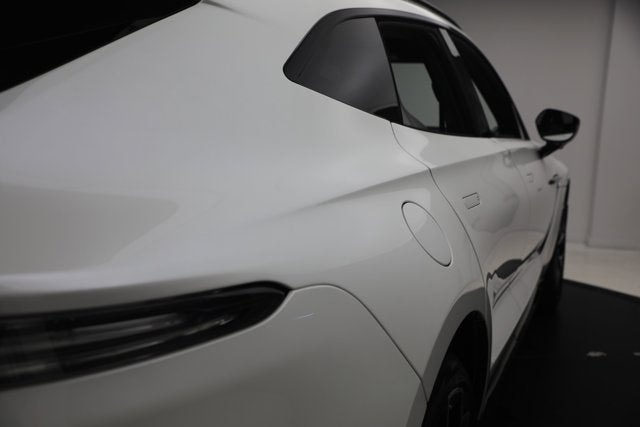 2025 Aston Martin DBX 707