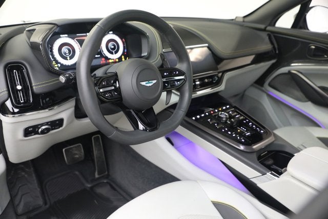 2025 Aston Martin DBX 707