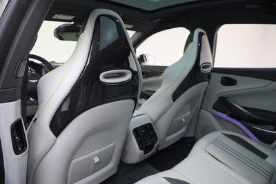 2025 Aston Martin DBX 707