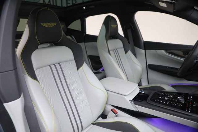 2025 Aston Martin DBX 707