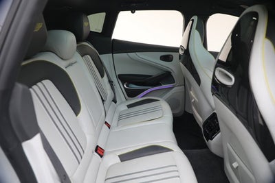 2025 Aston Martin DBX 707