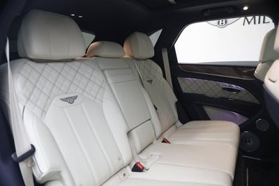 2022 Bentley Bentayga V8