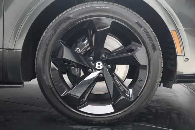 2022 Bentley Bentayga V8