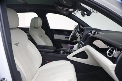 2023 Bentley Bentayga V8