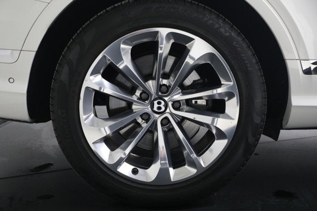 2023 Bentley Bentayga V8