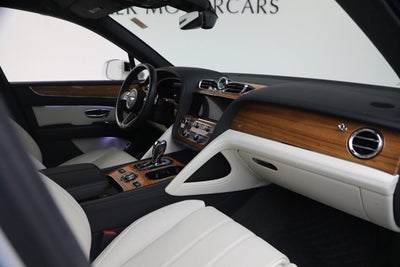 2023 Bentley Bentayga V8