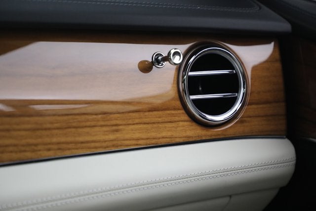 2023 Bentley Bentayga V8