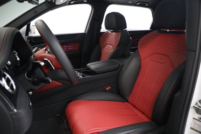 2025 Bentley Bentayga EWB Azure V8