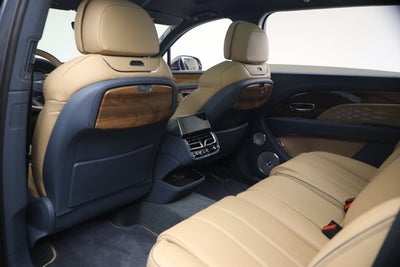 2026 Bentley Bentayga EWB Azure V8