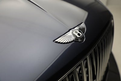 2025 Bentley Bentayga EWB Azure V8