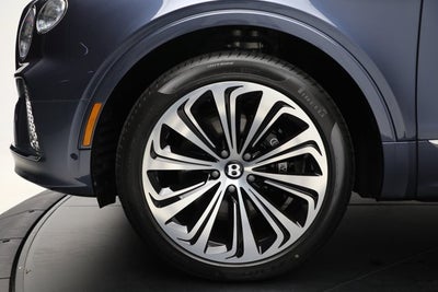 2025 Bentley Bentayga EWB Azure V8