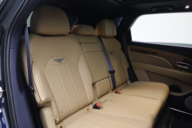 2024 Bentley Bentayga EWB V8