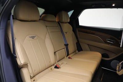 2024 Bentley Bentayga EWB V8