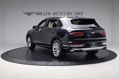 2024 Bentley Bentayga EWB V8