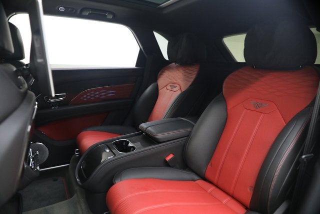 2023 Bentley Bentayga EWB Azure V8 First Edition