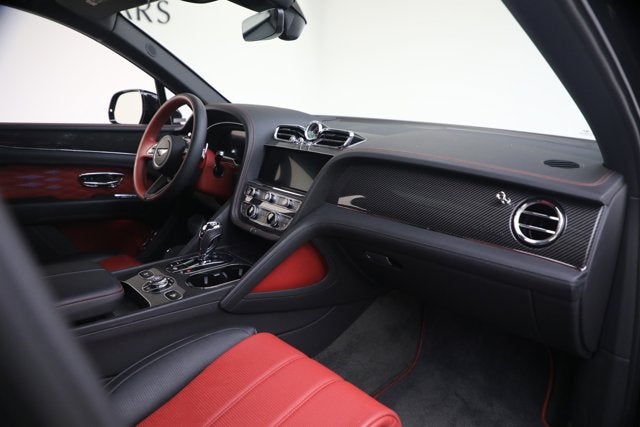 2023 Bentley Bentayga EWB Azure V8 First Edition