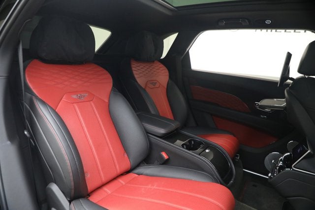 2023 Bentley Bentayga EWB Azure V8 First Edition