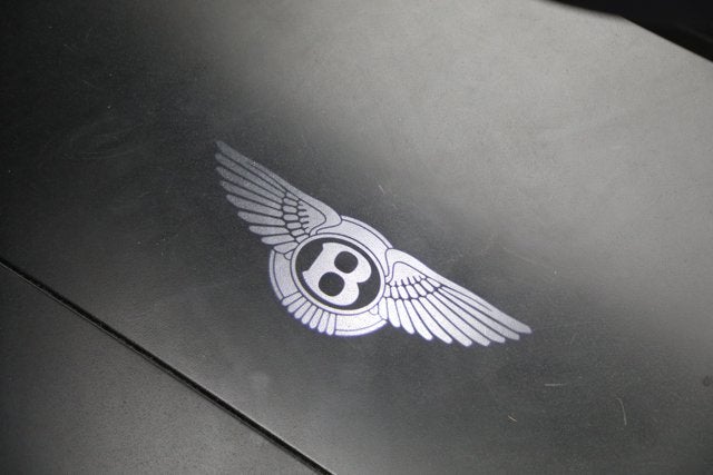 2024 Bentley Bentayga EWB V8