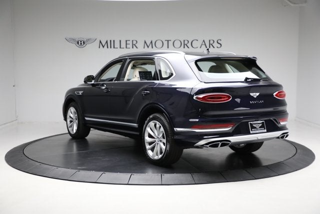 2024 Bentley Bentayga EWB V8