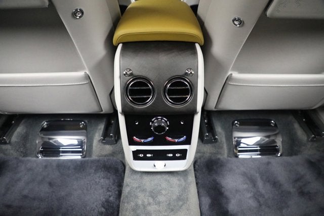 2025 Rolls-Royce Cullinan 